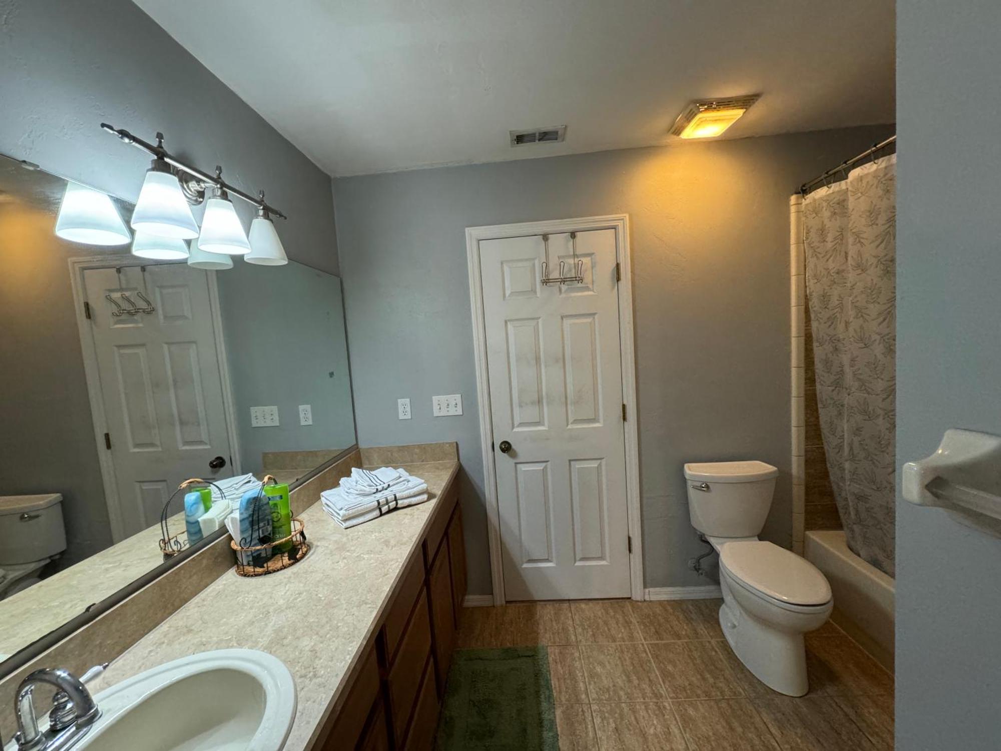 Spacious Room In A Nice House ゲインズビル エクステリア 写真