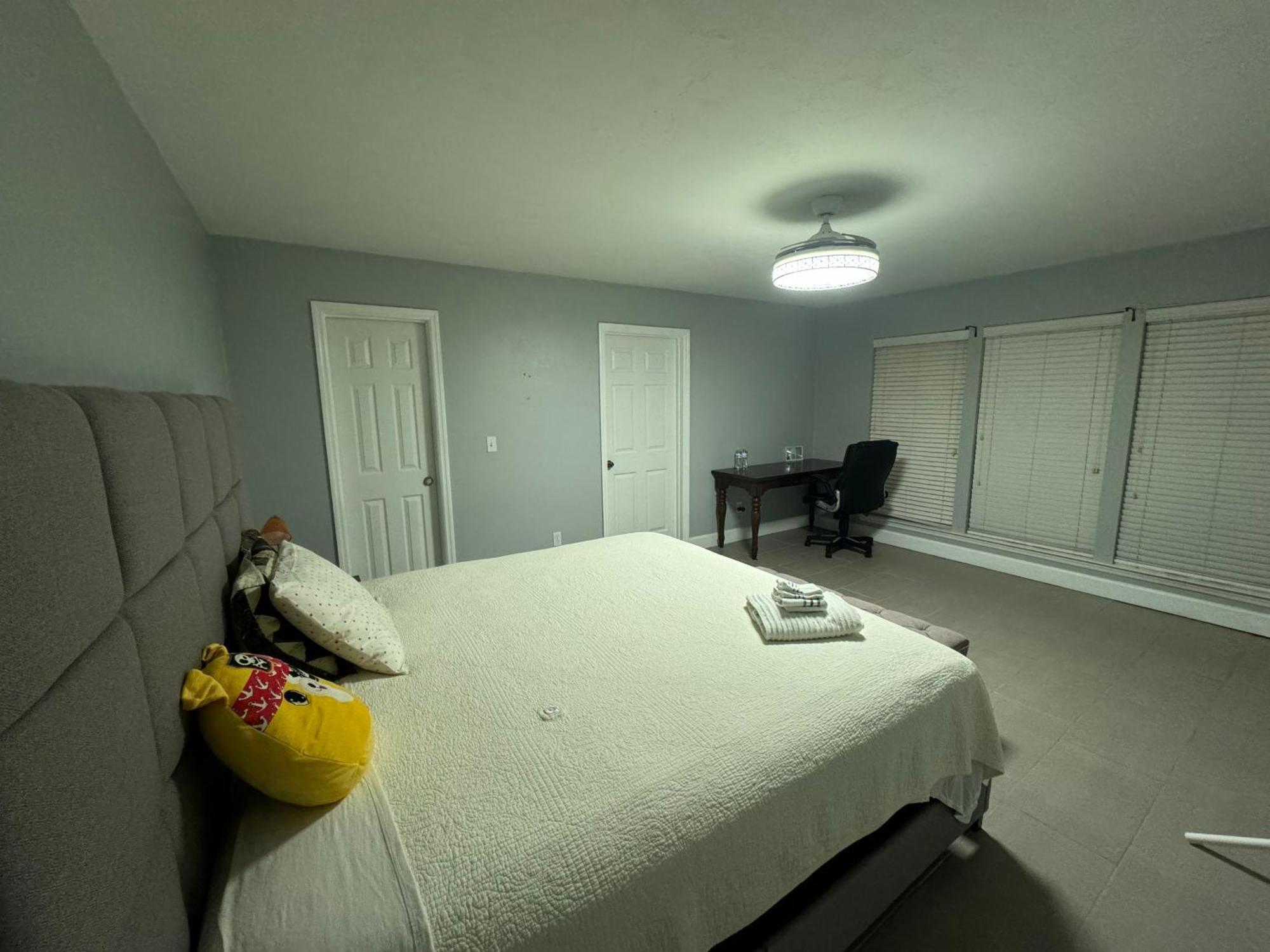 Spacious Room In A Nice House ゲインズビル エクステリア 写真
