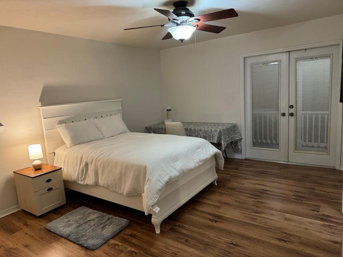 Spacious Room In A Nice House ゲインズビル エクステリア 写真